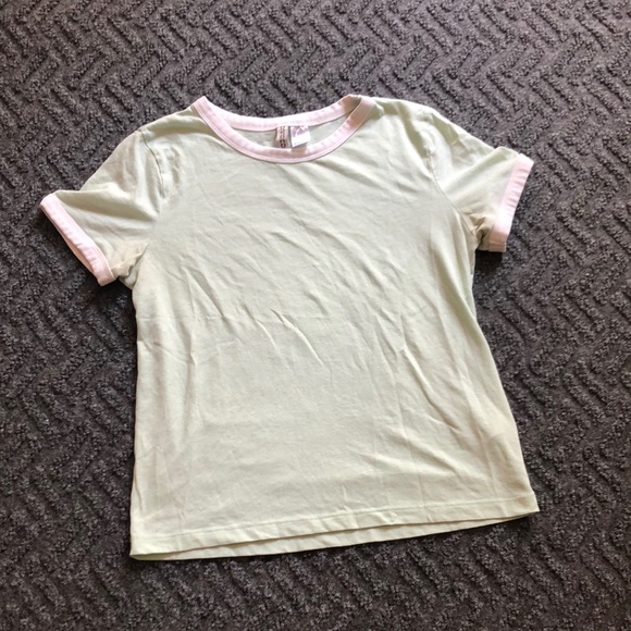 Divided Tops - Divided Pastel Green and White Short Sleeve Tee